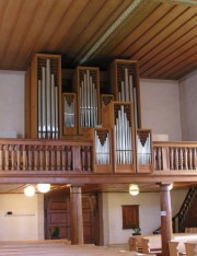 Autre vue de trois-quarts de l'orgue. Cliché personnel