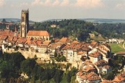 Ville de Fribourg. Ville ancienne. Cliché touristique