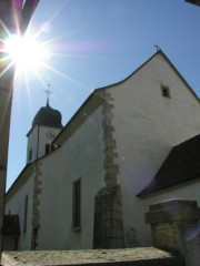 Eglise de Bourrignon. Cliché personnel, été 2006