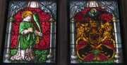 Armoiries de la Ville de Berne, et représentation de Saint Vincent, Patron de Berne. Vitraux de 1512-13 (copies fidèles de 1880 car originaux déposés au Musée de Berne). Cliché personnel