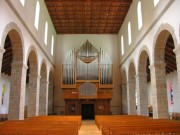 La nef avec le Grand Orgue Kuhn. Cliché personnel