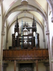 Autre vue du buffet de l'orgue attendant le retour du Cavaillé-Coll. Cliché personnel