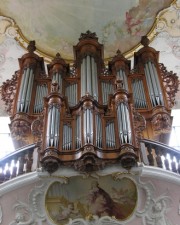 Vue en contre-plongée de l'orgue. Cliché personnel