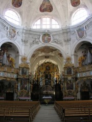 Autre vue intérieure de l'octogone et du choeur. Cliché personnel