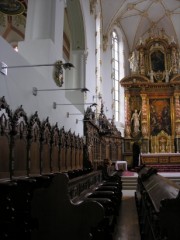 Vue partielle des magnifiques stalles, au nord du choeur. Cliché personnel