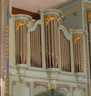 Partie centrale du buffet du Grand Orgue (noyau instrumental de facture Callinet). Cliché personnel