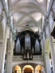 Vue du Grand Orgue depuis la nef. Cliché personnel