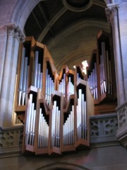 Autre vue de cet orgue à Genève. Cliché personnel