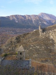 Une vue sur la colline de Tourbillon depuis la colline de Valère. Cliché personnel