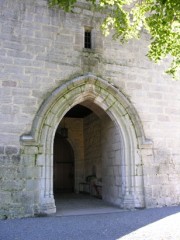 Le beau porche de l'église de La Chiésaz. Cliché personnel