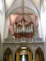 Orgue actuel (facteur Kuhn) du Temple de Vevey. Cliché personnel