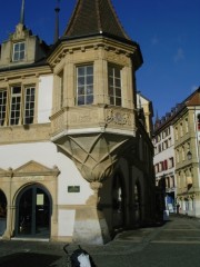 Ville de Neuchâtel, maison des Halles. Cliché personnel