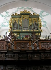 Une dernière vue de l'orgue de l'Evangile, l'instrument le plus ancien de la Collégiale. Cliché personnel