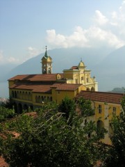 Autre vue de la Madonna del Sasso. Cliché personnel