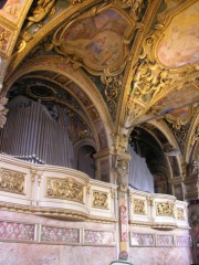 Vue des tuyaux de l'orgue, côté nord. Cliché personnel