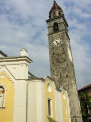 Eglise paroissiale d'Ascona au Tessin. Cliché personnel (sept. 2007)