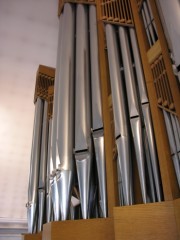 Vue partielle de la façade de l'orgue. Cliché personnel