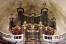 Orgue Micot de la cathédrale St.-Pons de Thomières (1771). Restauration: B. Formentelli. Crédit: www.orgue-saint-pons.org/