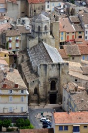 Ancienne cathédrale Saint-Véran de Cavaillon. Crédit: //fr.wikipedia.org/