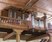 Temple du Locle. Autre vue du Grand Orgue. Cliché personnel