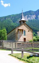 Vue de l'église de Zillis. Cliché personnel