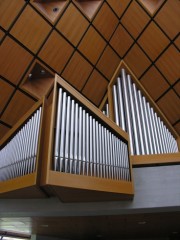 Autre vue de l'orgue Kuhn. Cliché personnel