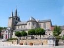 Vue de la Collégiale d'Amay. Crédit: //fr.wikipedia.org/