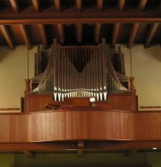 Eglise catholique du Locle. Autre vue de l'orgue Gonzalez. Cliché personnel