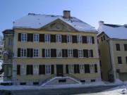 Le Locle. Bel ancien immeuble à la Rue des Envers. Cliché personnel