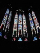 Vitraux à la cathédrale de Toulouse. Crédit: www.wikitoulouse.haisoft.fr/wiki/