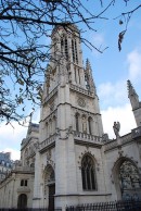 Vue de St-Germain-l'Auxerrois à Paris. Cliché personnel (nov. 2009)