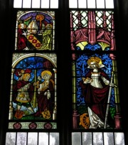 Un des vitraux du choeur de l'église de Büren. Cliché personnel