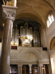 Autre vue du Grand Orgue depuis le collatéral droit. Cliché personnel