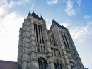 Façade de la cathédrale de Noyon. Crédit: M. B. Dedieu