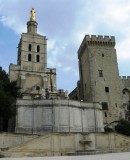 La cathédrale N.-Dame-des-Doms en Avignon. Crédit: //fr.wikipedia.org/