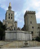 La cathédrale N.-Dame-des-Doms en Avignon. Crédit: //fr.wikipedia.org/