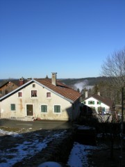 Vue depuis le parvis du Temple des Planchettes en direction de la Franche-Comté. Cliché personnel