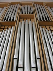 Façade de l'orgue en contre-plongée. Cliché personnel