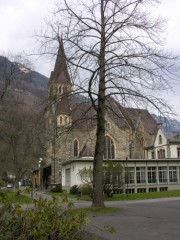 Eglise catholique d'Interlaken. Cliché personnel (avril 2008)