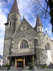 Une dernière vue de cette église catholique, Interlaken. Cliché personnel