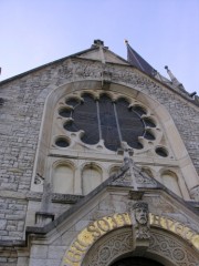 Vue de la façade du temple du Pasquart. Cliché personnel (mai 2008)