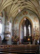 Nef de cette église catholique. Cliché personnel (mai 2008)