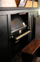 Console de l'orgue de 1889. Cliché personnel (fin mai 2008)