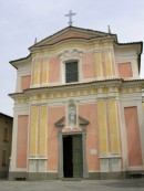 Vue de la façade de l'église. Cliché personnel (fin mai 2008)