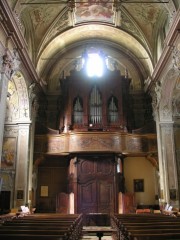 Vue de la nef en direction de l'orgue historique. Cliché personnel