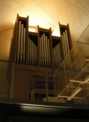 Orgue Mascioni (2006) de Melide. Cliché personnel (fin mai 2008)