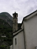 Eglise paroissiale d'Osogna. Cliché personnel (fin mai 2008)