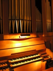 Autre vue de la console de l'orgue. Cliché personnel