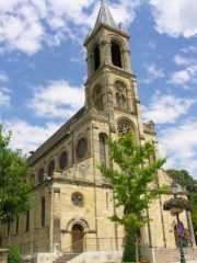 Vue de l'église N.-Dame d'Altkirch. Cliché personnel (juin 2008)