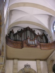 Vue de l'orgue en contre-plongée. Cliché personnel